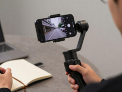 Review Gadget Singkat Stabilizer Kamera HP: Hasil Video Mulus Tanpa Goncangan